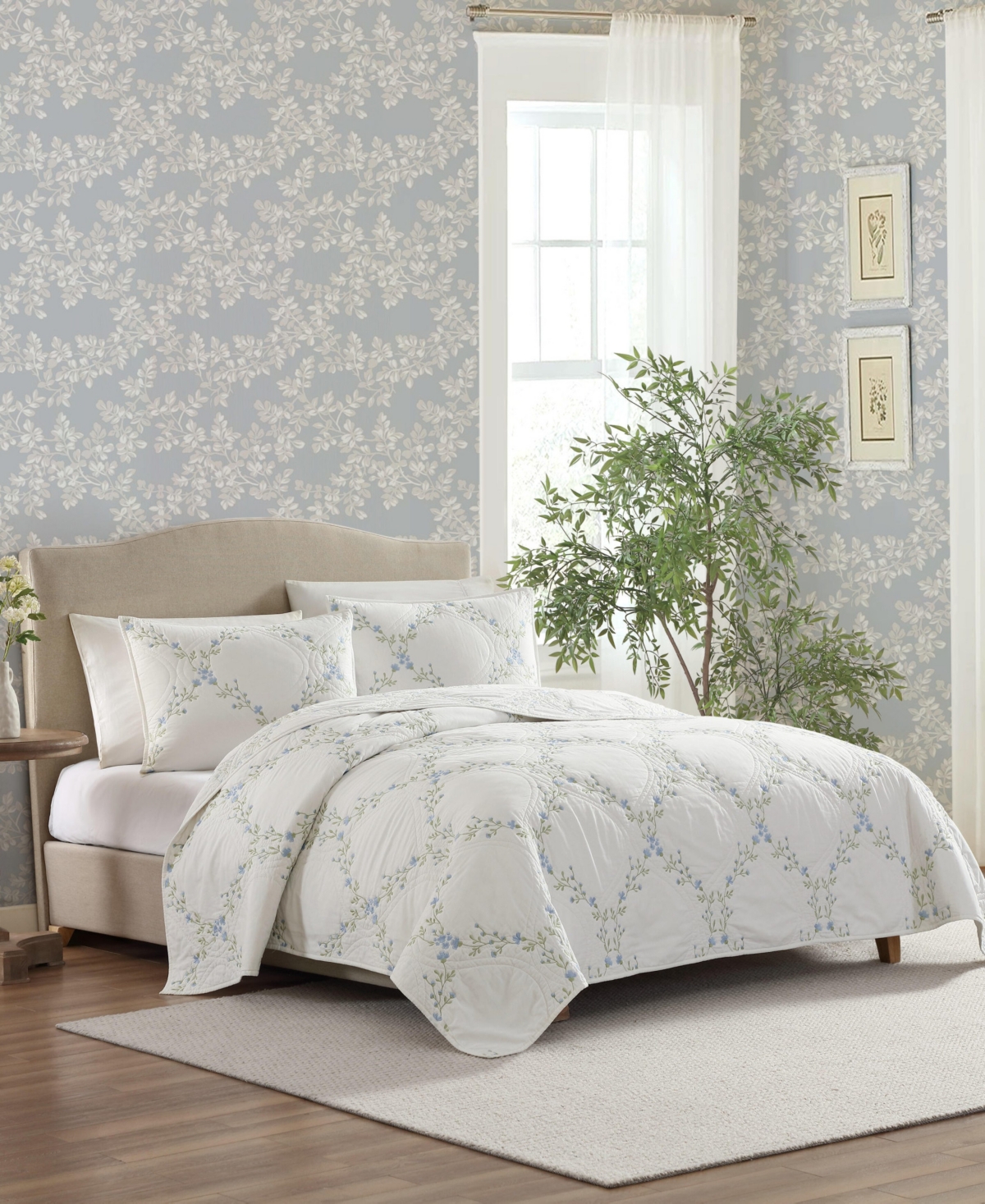 Laura Ashley Floral Embroidery Cotton 2-pc. Quilt Set, Twin In White