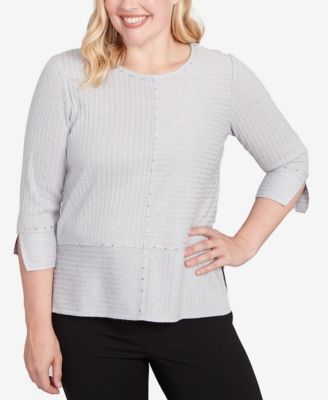 Women's Jet Setter Heat Set Embellished Solid Knit Top