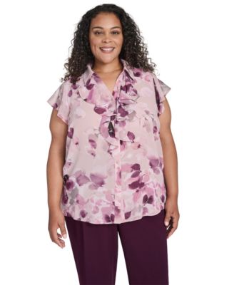Plus Size Ruffle Front Short Sleeve Top