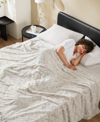 Zuri Faux Fur Blanket, Twin