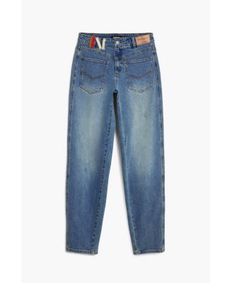 Women's Boyfriend jeans with inverted pockets