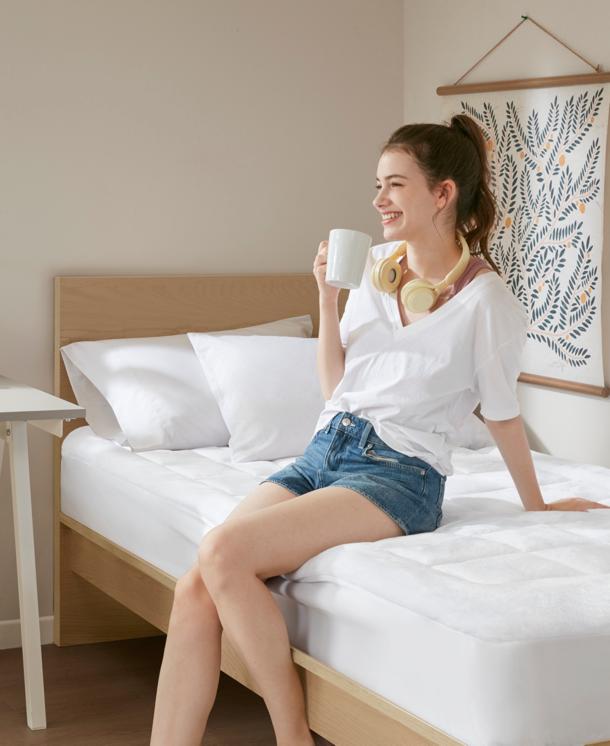 Madison Park Cloud Soft Plush Waterproof Mattress Pad