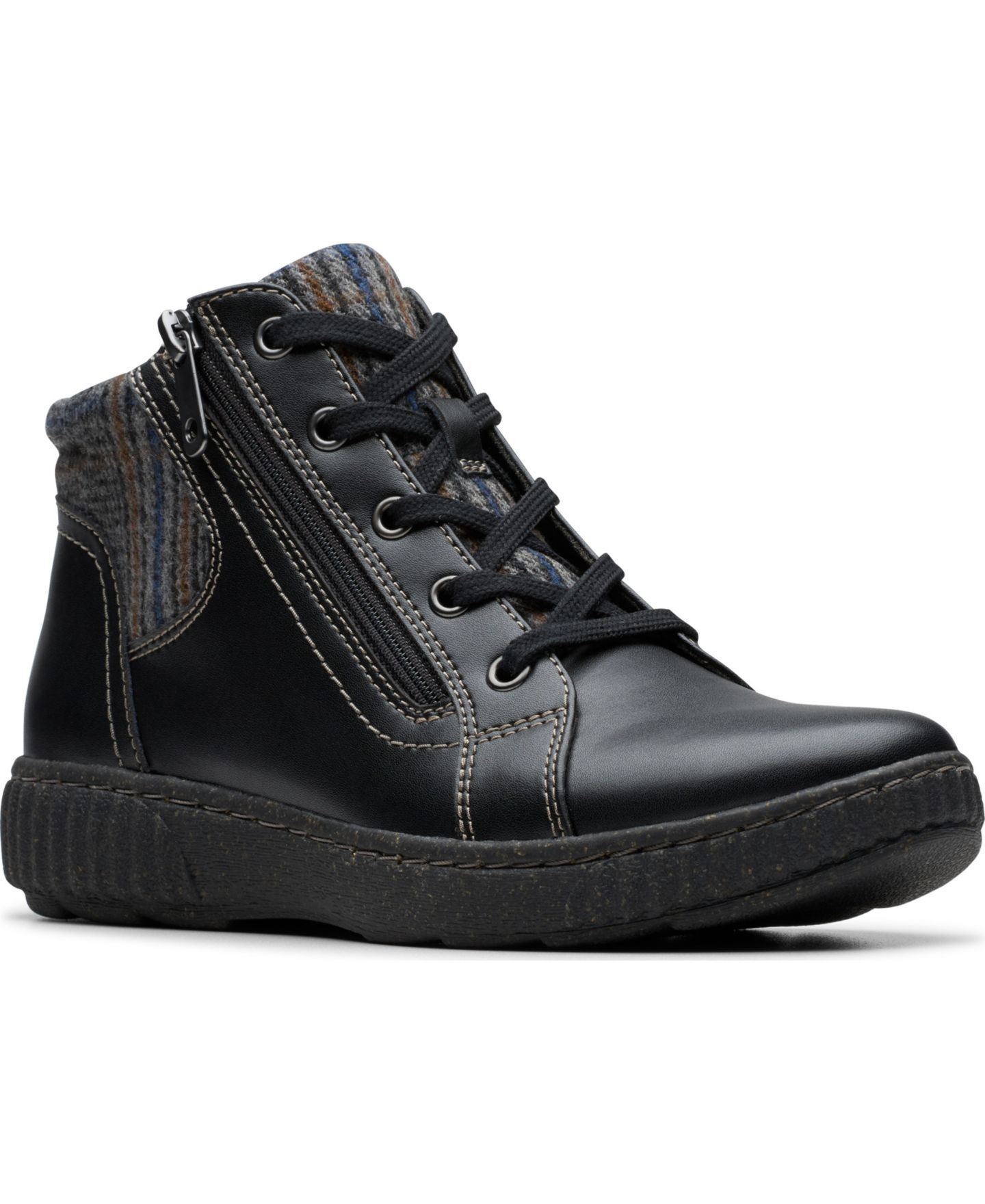 Женские ботинки Clarks Collection Caroline Spice Side Zip Booties, цвет: Чёрный кожаный — фото 1