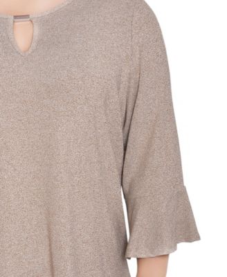 Plus Size 3/4 Bell Sleeve Top