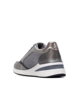 Women's Casual Sneakers By XTI