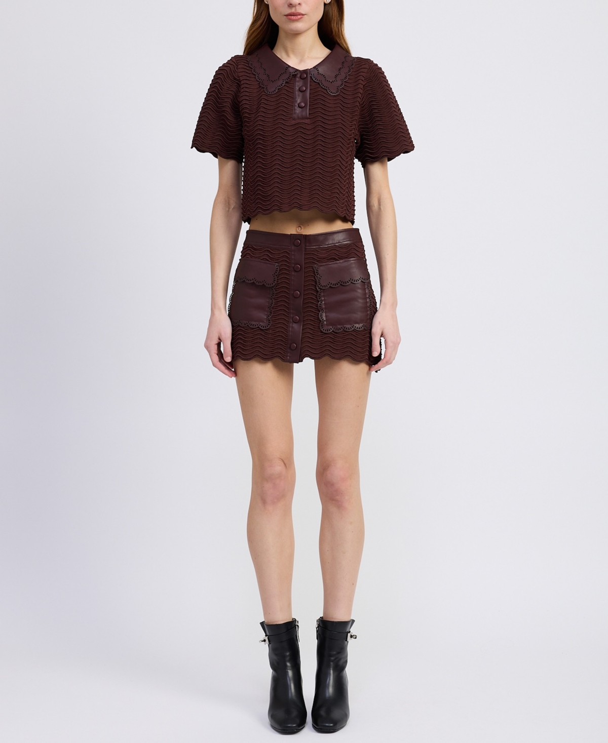 En Saison Delphine Mini Skirt In Burgundy