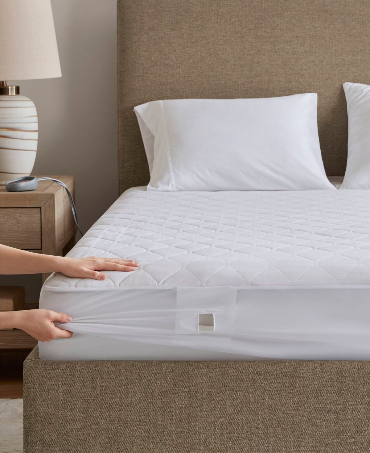 Beautyrest Luxe Quilted Electric Mattress Pad