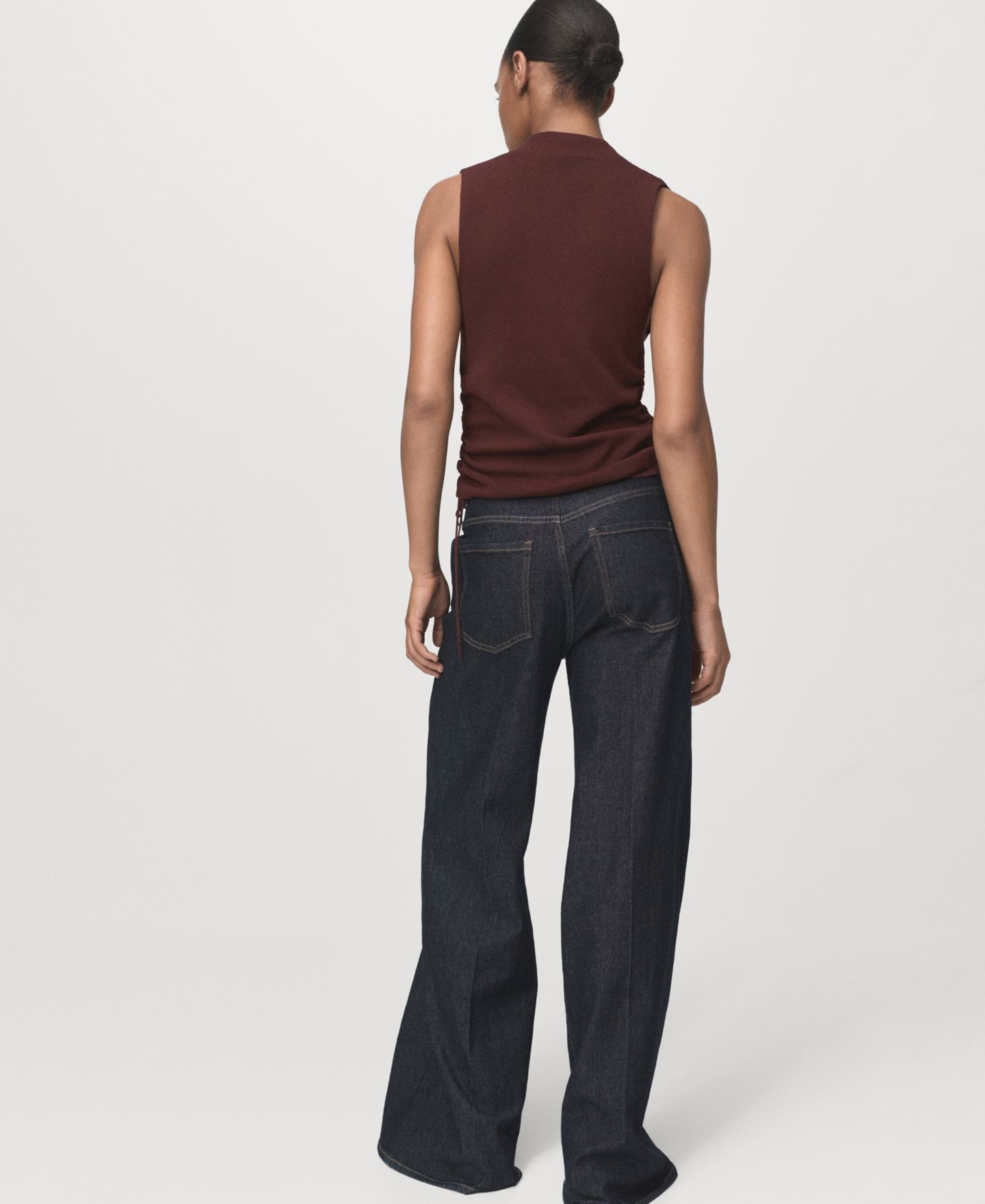 Женский топ Mango Ruched Knitted, цвет: Коричневый — фото 2