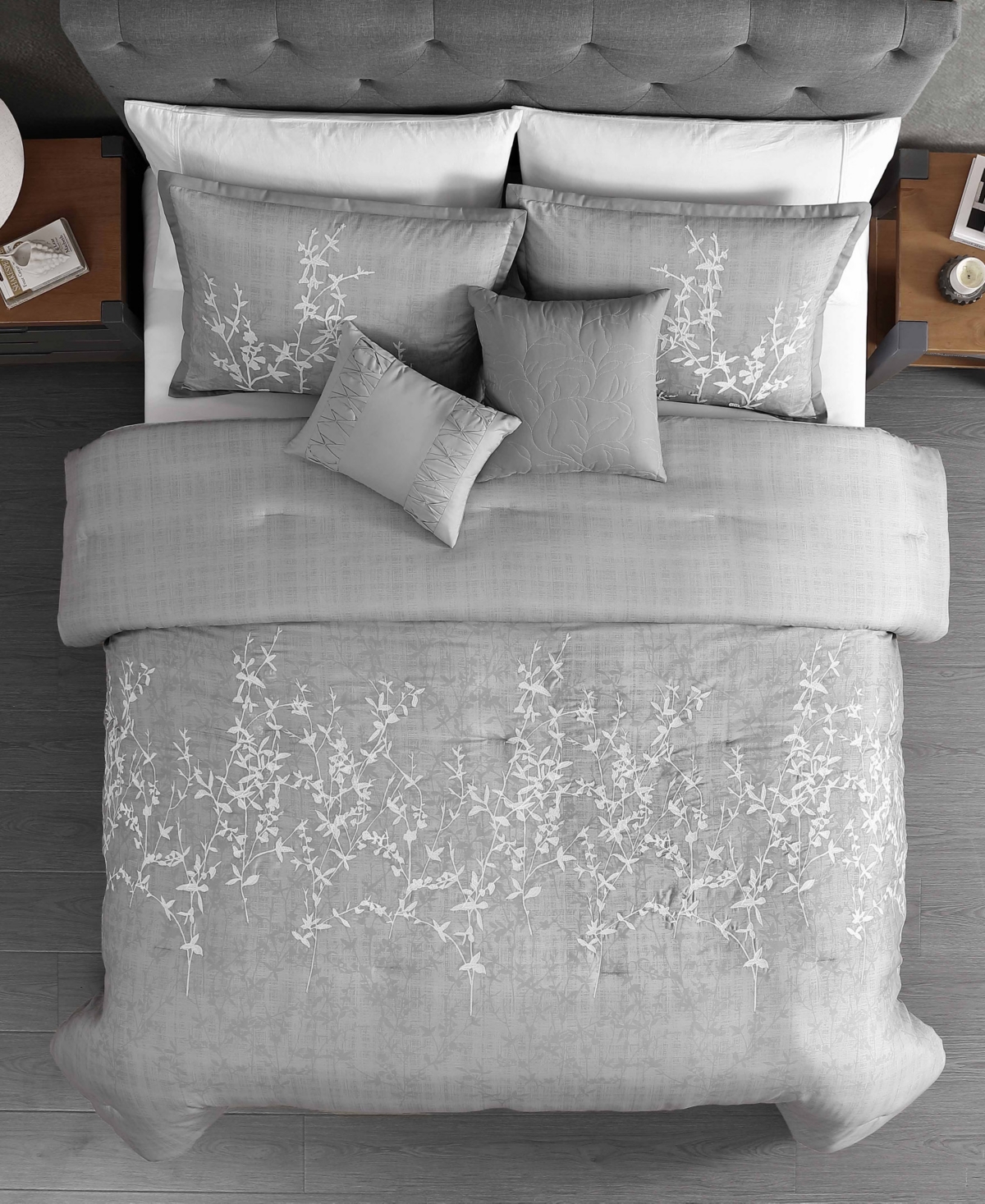 Hallmart Collectibles Henly Embroidered 5-pc. Comforter Sets In Gray