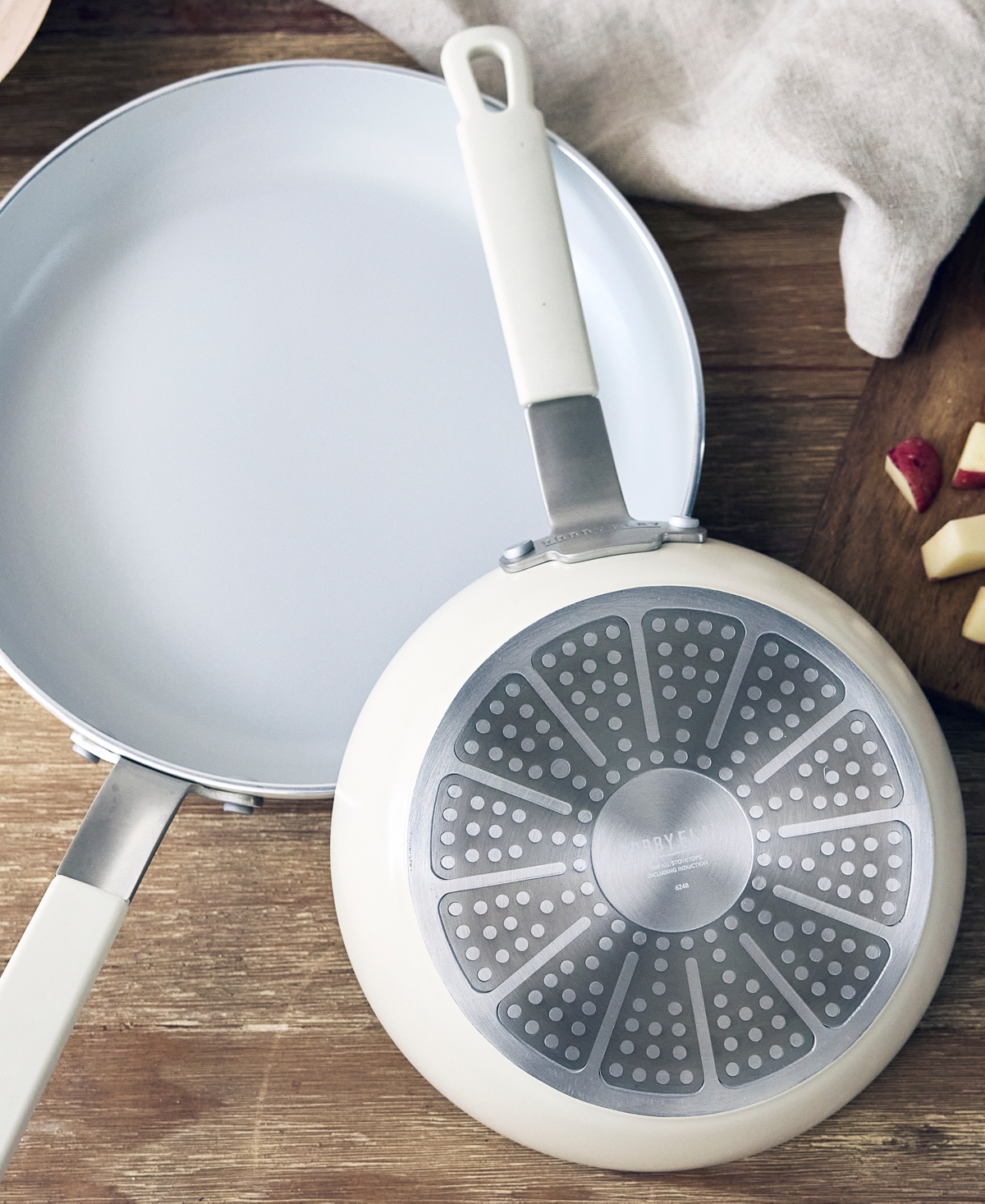 Greenpan Bobby Flay Ceramic Nonstick 12" Frypan In Neutral