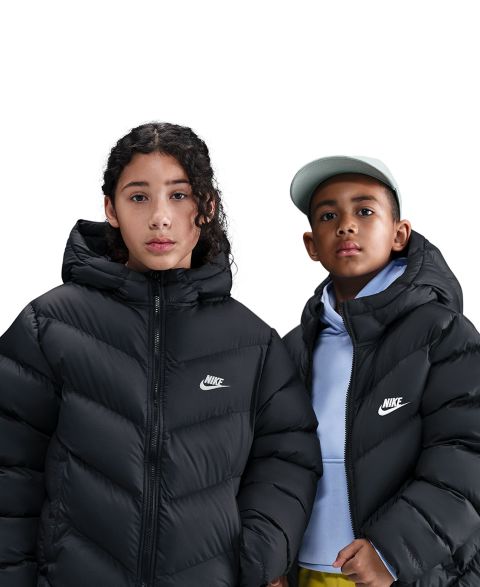 Детская куртка Nike Sportswear All Day Play Long-Sleeve Puffer, цвет: Чёрный