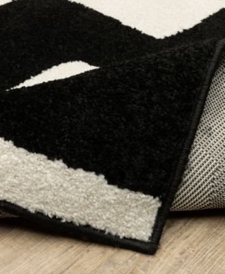 Quinn QUI08 5' x 8' Area Rug