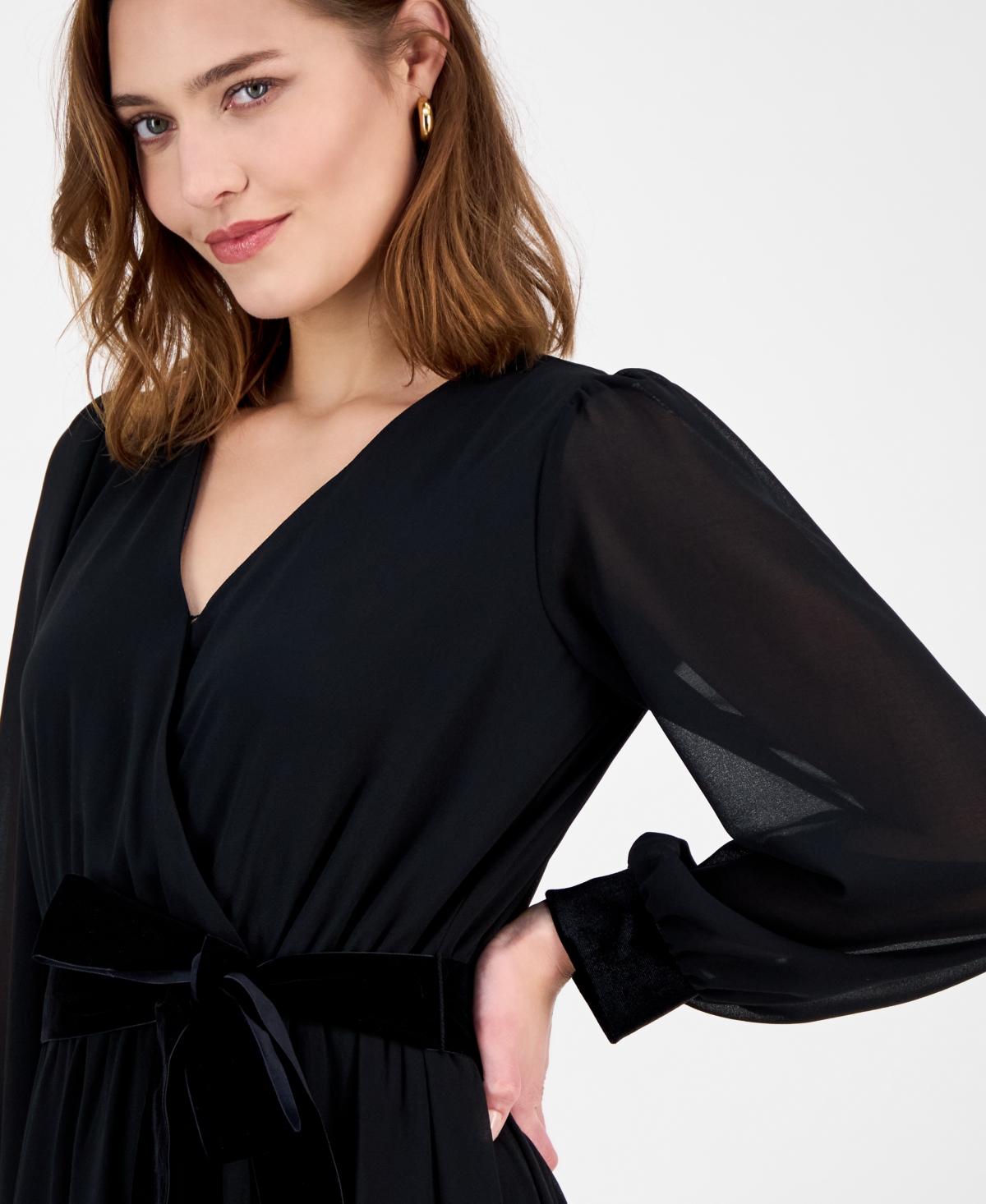 Robbie Bee Women's Surplice Tiered V-Neck Maxi Dress