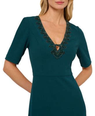 Women's Trimmed Mermaid V-Neck Gown