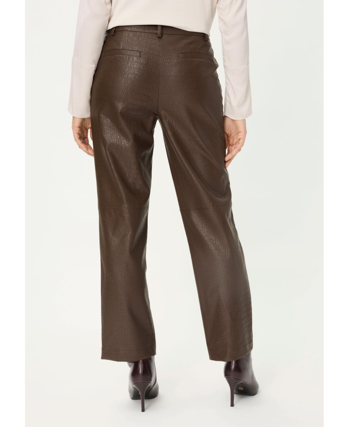 Olsen Women's Mona Fit Straight Leg Faux Croc Cropped Pant