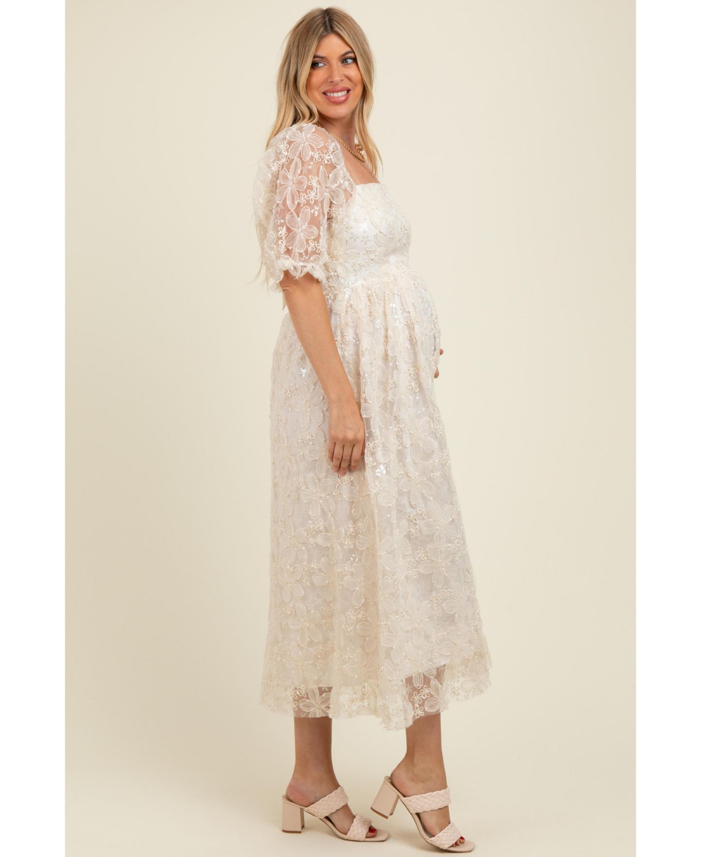 Женское платье Pinkblush Cream Floral Mesh Overlay Tie Back Midi, цвет: Кремовый — фото 2