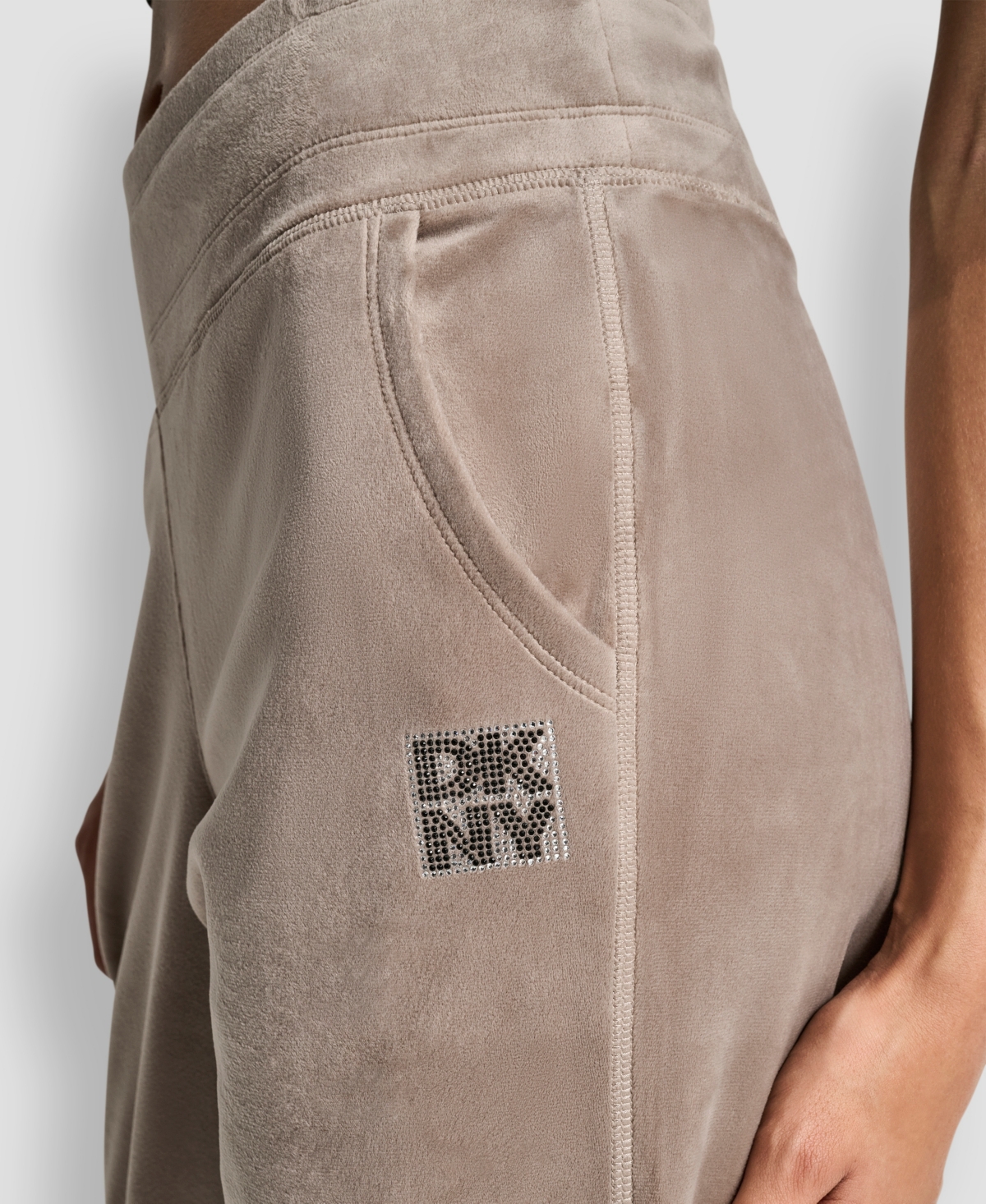 Dkny Women's Stacked Logo Mid-rise Slim-fit Joggers In Brown