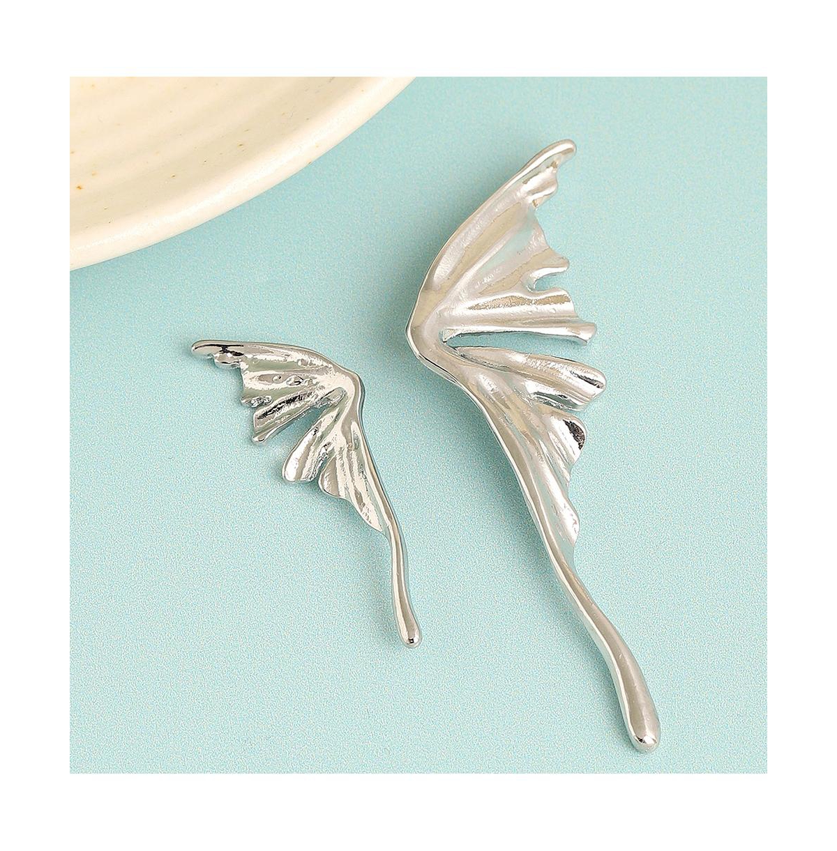Sohi Women's Silver Metallic Wing Drop Earrings