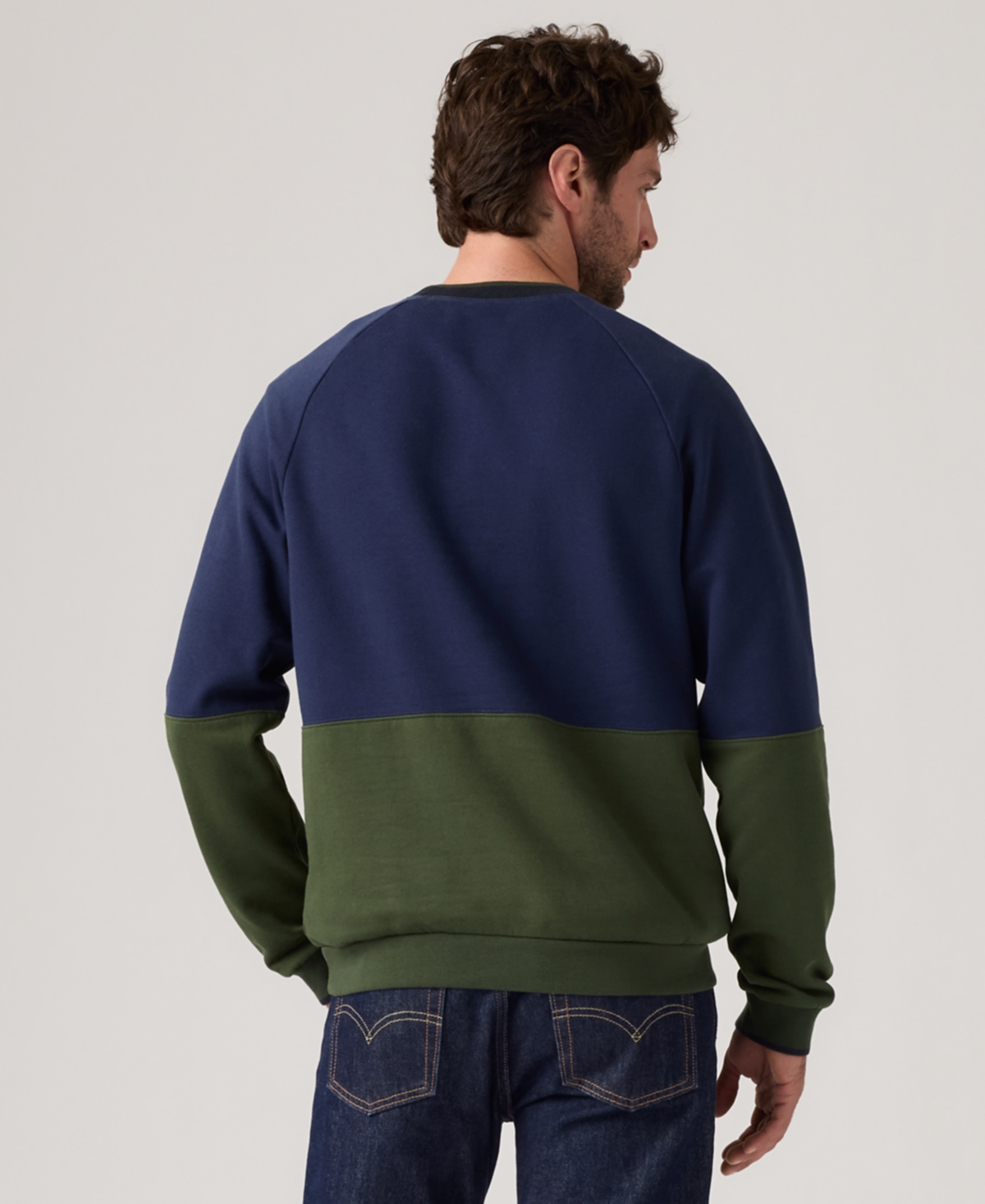 Levi's Levi' Men's Relaxed Fit Crewneck Long Sleeve Red Tab Logo Sweatshirt In Blue