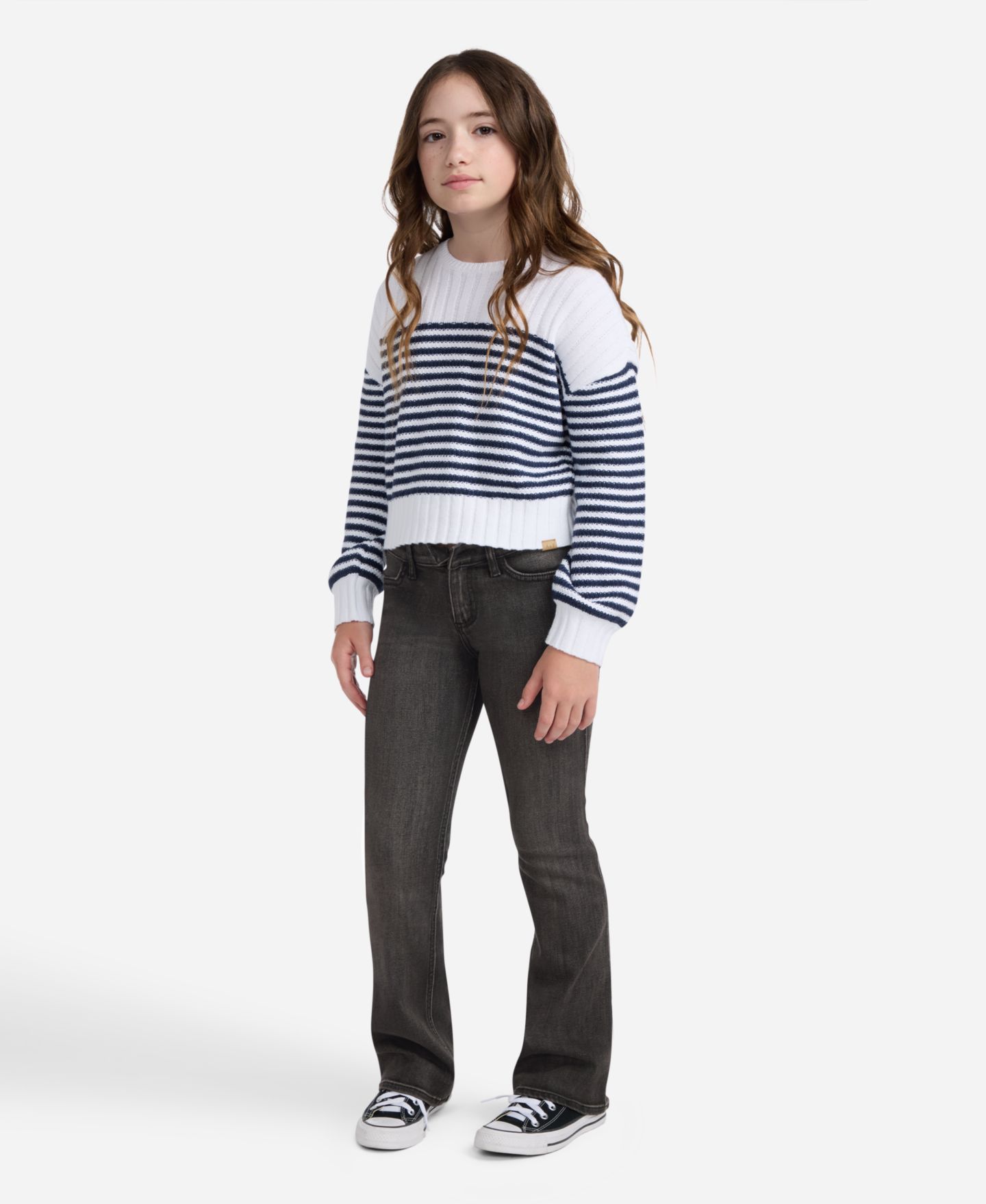 Джинсы abercrombie kids Low Rise Bootcut Jeans для девочек, цвет: Тёмный серый — фото 1