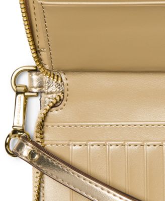 Michael Kors Women's Jet Set Travel Continental Wallet