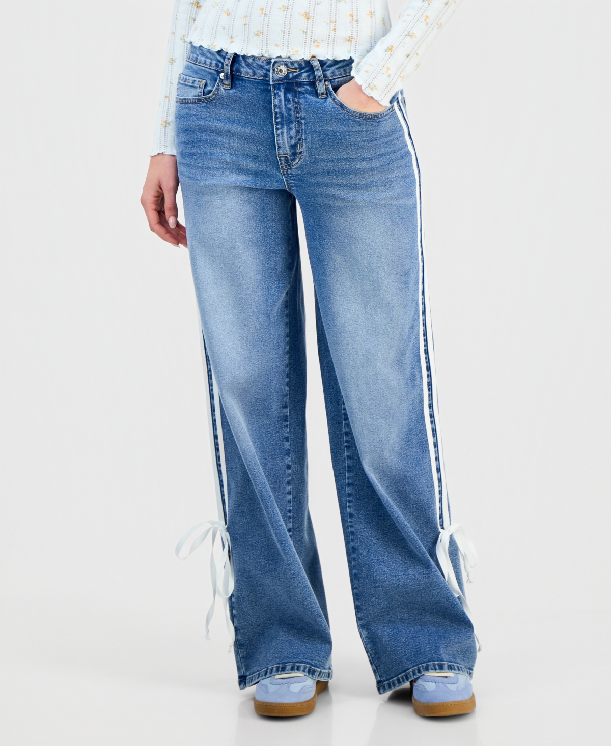 Madden Girl Juniors' Ultra 90s Mid-Rise Side-Stripe Jeans