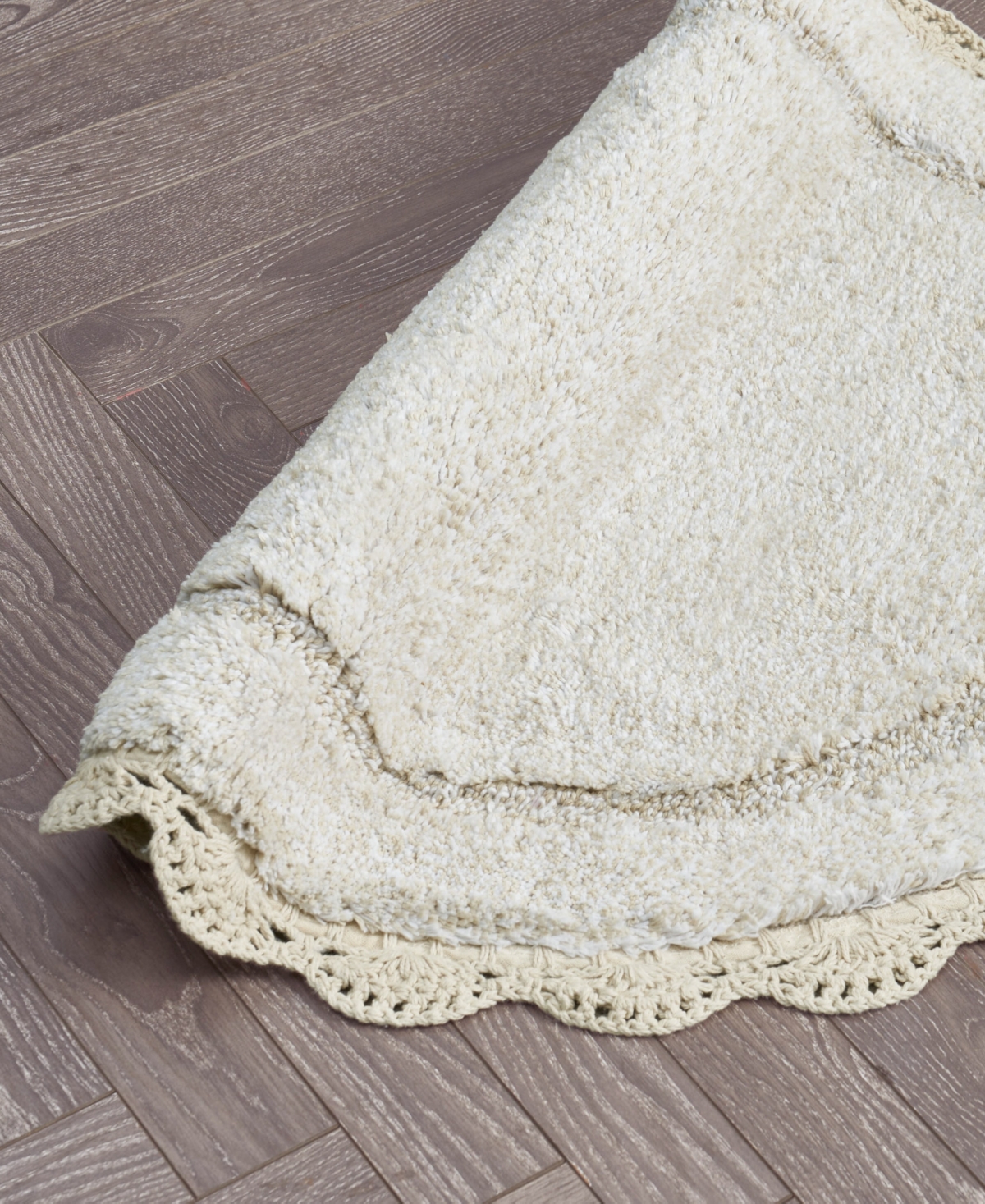 Laura Ashley Crochet Cotton Bath Rug, 21" X 34" In Neutral