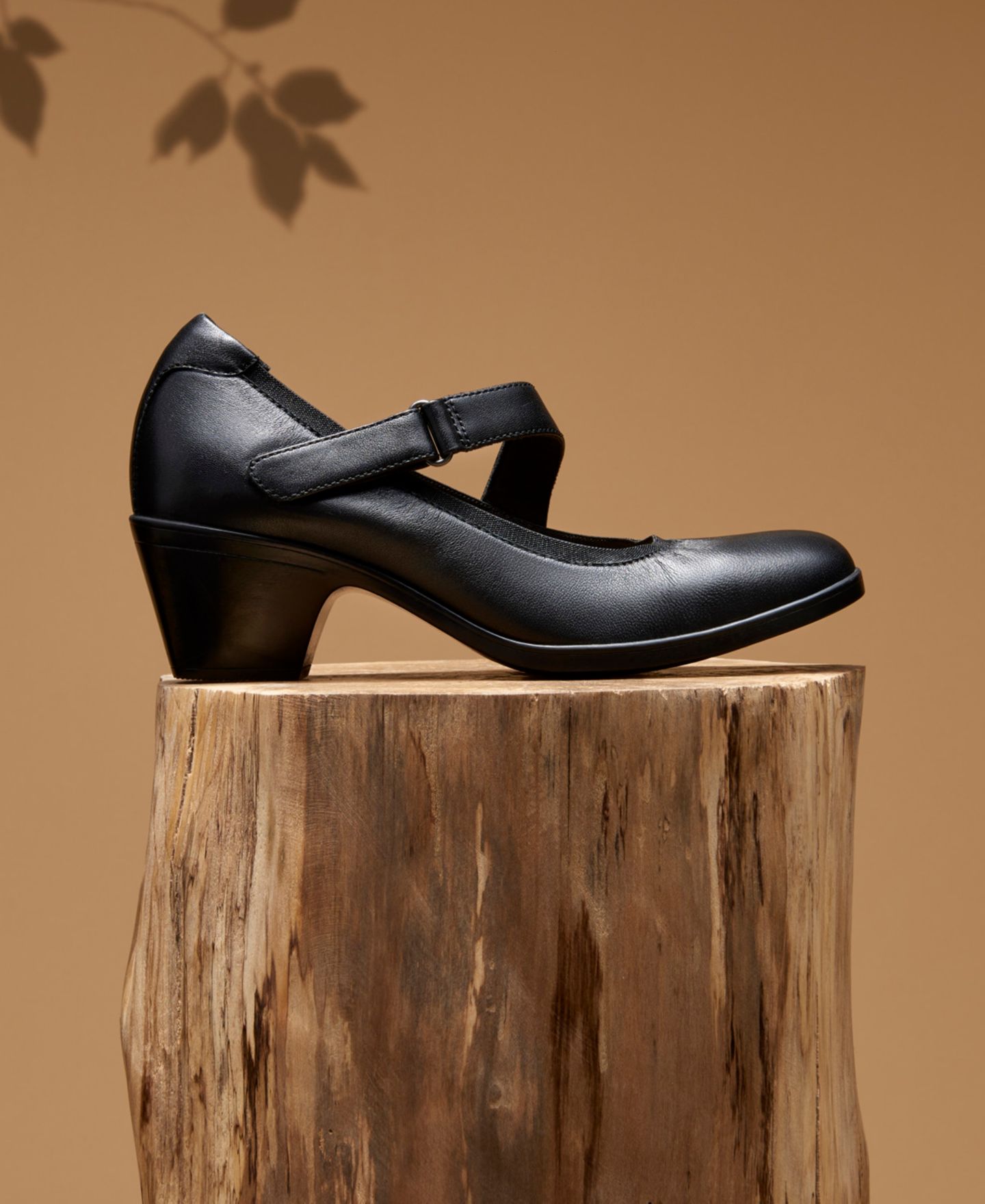 Женские туфли Clarks Emily Mabel Asymmetric Mary Jane, цвет: Чёрный кожаный — фото 11