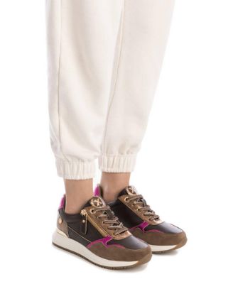 Women's Side Zipper Casual Sneakers By XTI