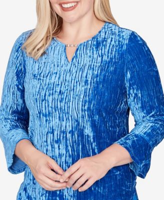 Barcelona Crushed Velvet Keyhole Bell Sleeve Top