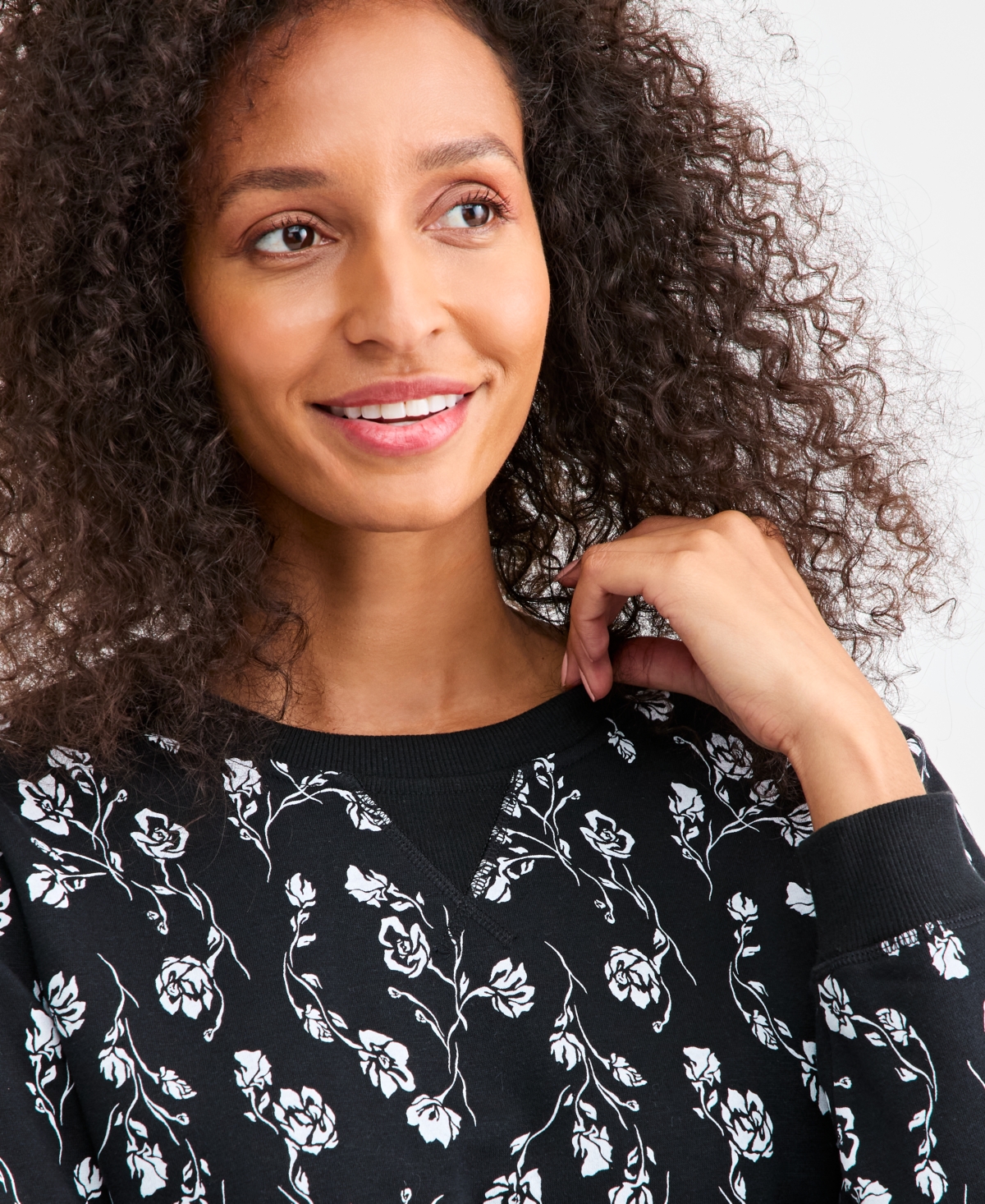 Style & Co Women's Printed Fleece Crewneck Sweatshirt, Macy's Exclusive In Black