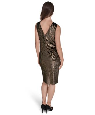 Women's Sleeveless Embossed Velvet Sheath Dress