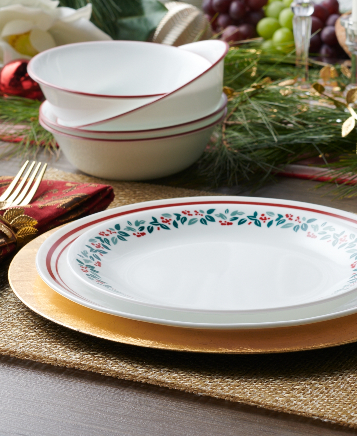 Corelle Be Merry 18-Pc. Dinnerware Set, Service For 6