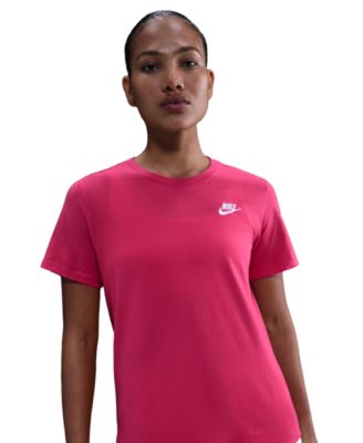 Women's   Sportswear Club Essentials   T-Shirt