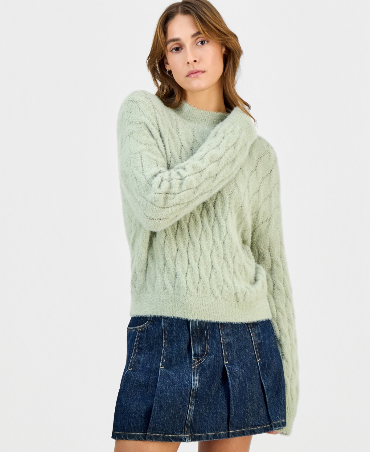 Hippie Rose Juniors' Mock-neck Eyelash-cable Knit Sweater In Green
