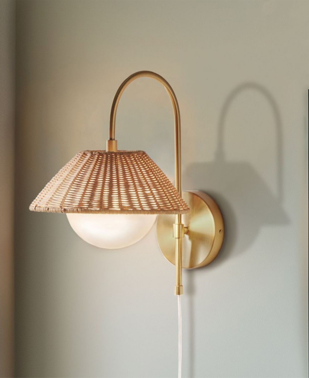 Ink+Ivy Laguna Rattan Weave Wall Sconce