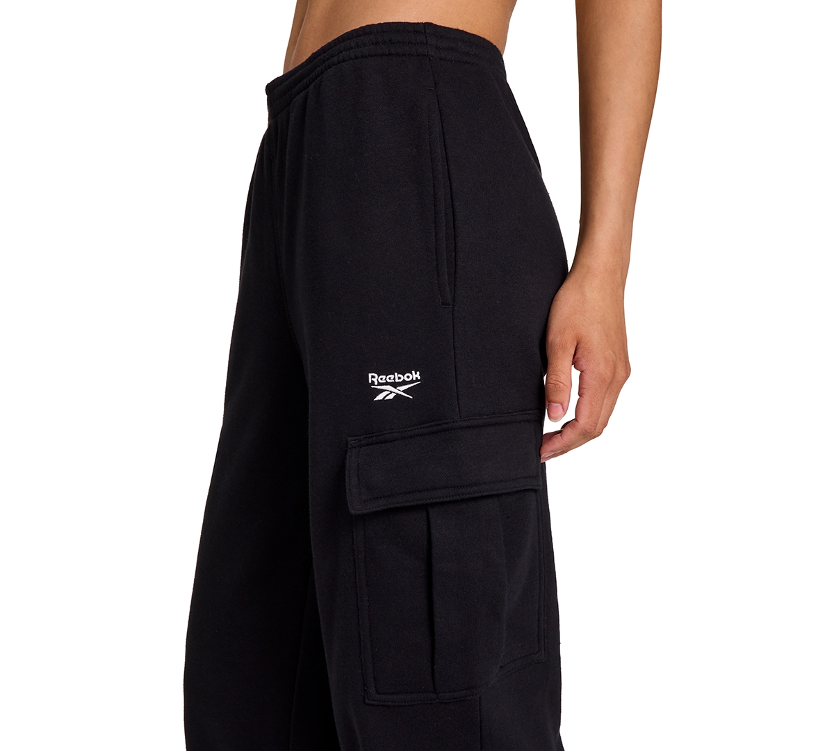 Reebok Women's Small Logo Cargo Pants In Black