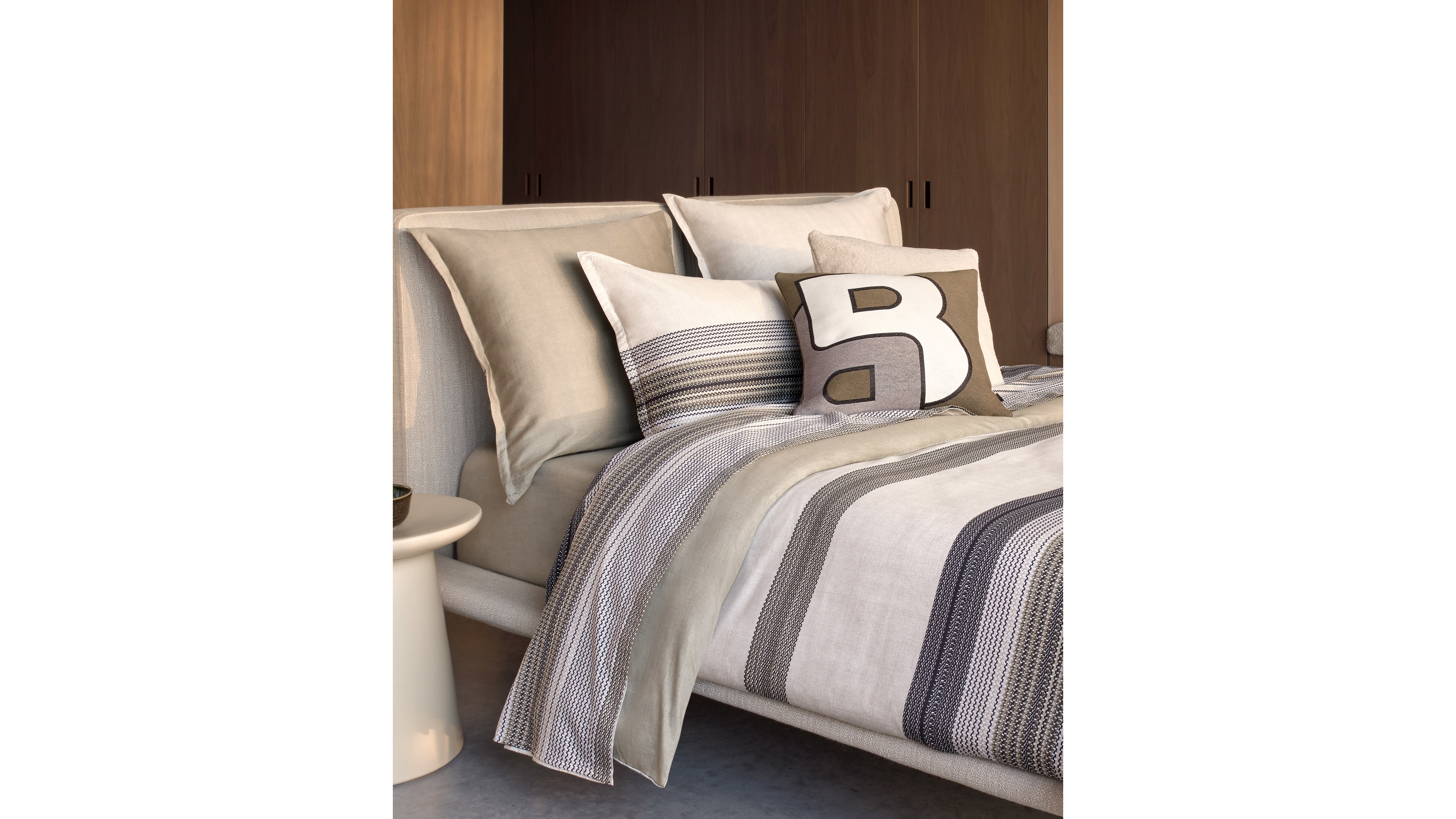 Boss Home Modernist Stripe Luminous Duvet Cover, Full/Queen