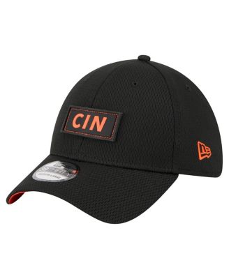 New Era - Men's Black Cincinnati Bengals Scoreboard 39THIRTY Flex Hat