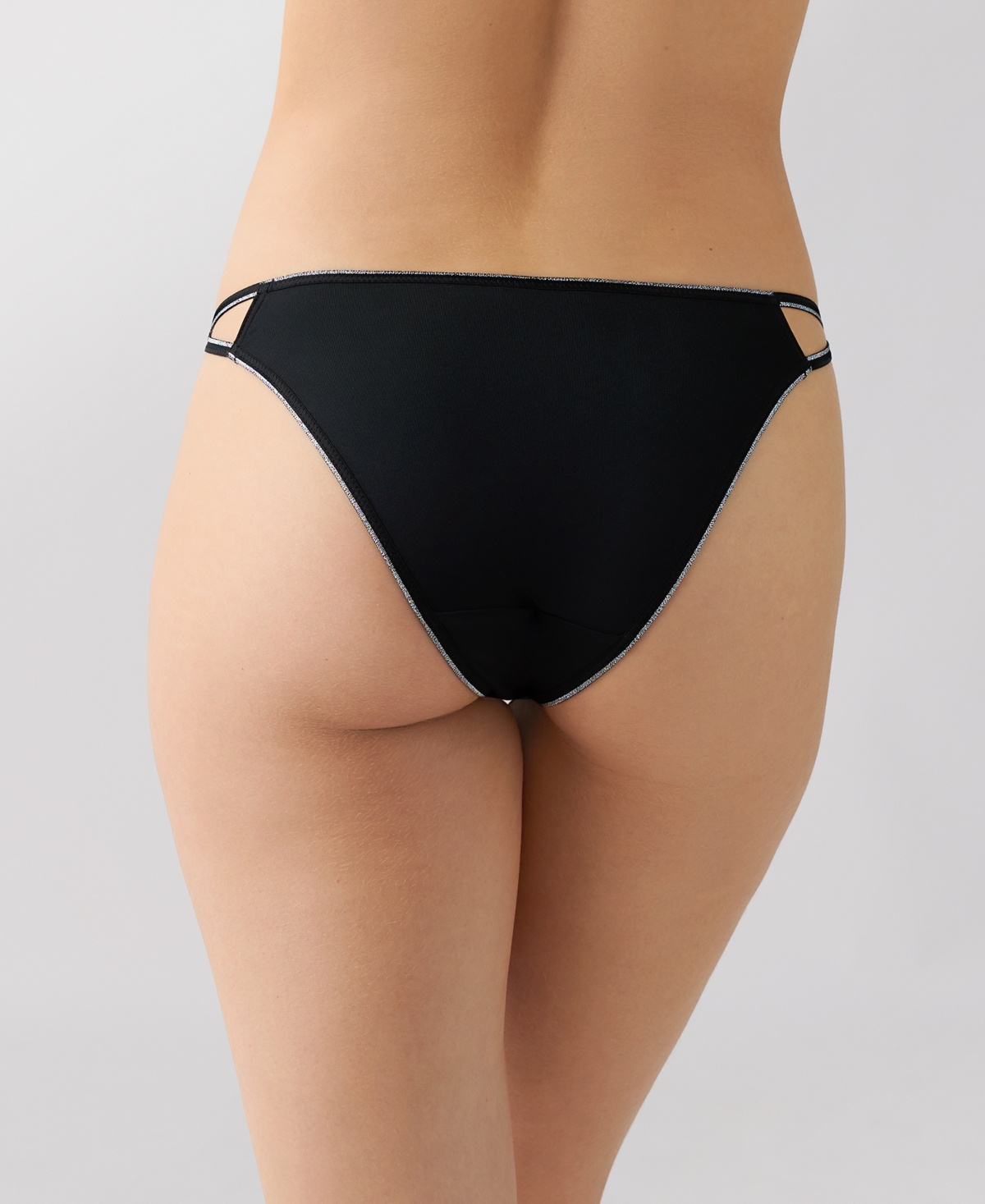 B.tempt'd By Wacoal Women's Crisscrossing Detail Bikini Panty In Black