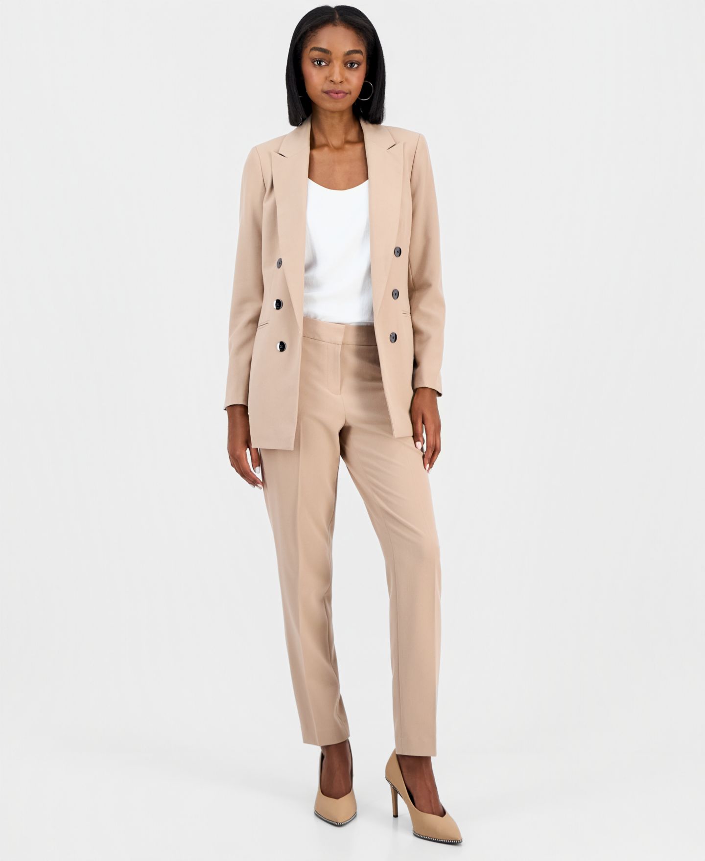 Женская куртка Bar III Bi-Stretch Faux Double-Breasted Boyfriend Jacket, Scoop-Neck Camisole & Bi-Stretch Straight-Leg Dress Pants, цвет: Тёмно-синий, вариант 1 — фото 1