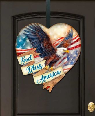 God Bless America Patriotic Eagle D&eacute;cor