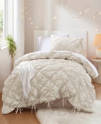 Lily Floral Embroidery 2-Pc. Comforter Set, Twin