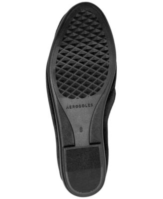 Women's Brisa Round Toe Ballet Flats