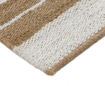 Sona Idris 2'6"x8' Runner Area Rug