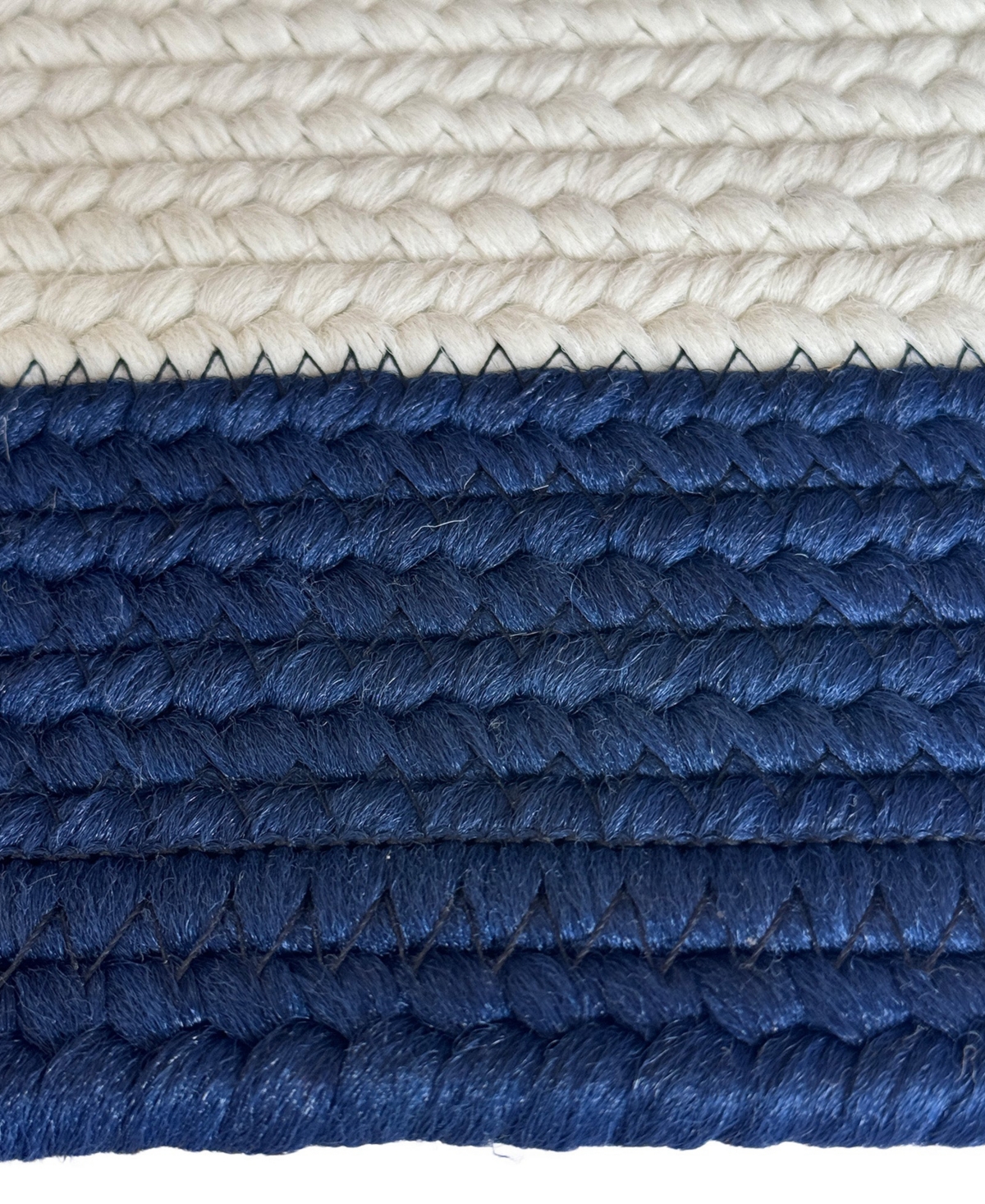 Capel Timeless Indoor/outdoor 0160 Concentric 7'x9' Area Rug In Blue