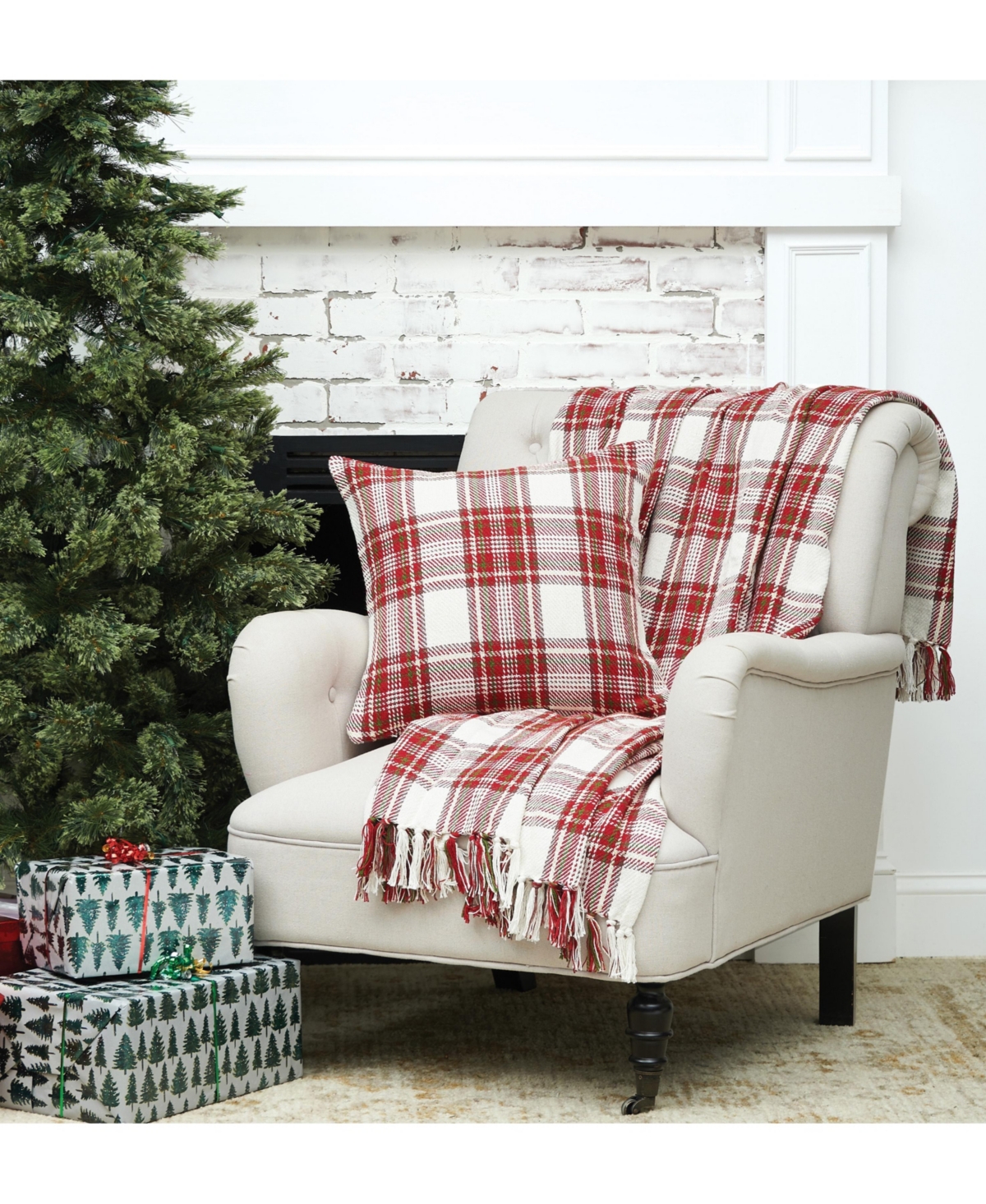 C&F Home Gracelyn Plaid Christmas 100% Cotton Accent Throw Pillow 18" x 18"