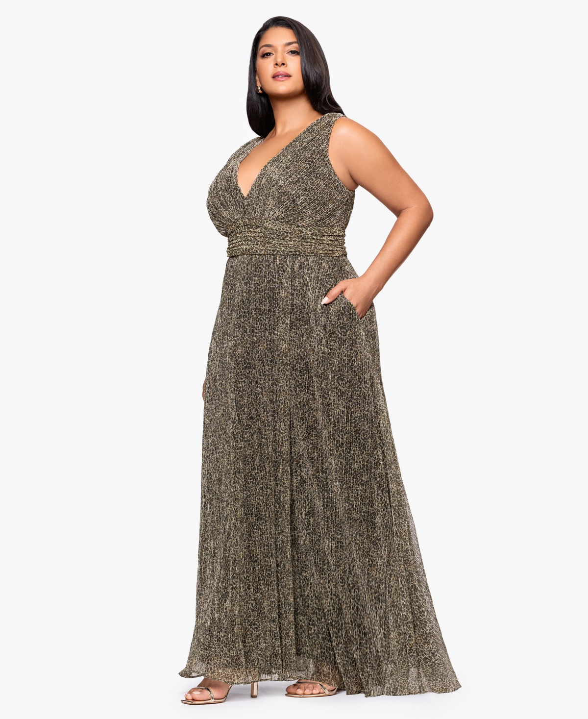 Betsy & Adam Plus Size Sleeveless Animal Crinkle Long Dress In Gray