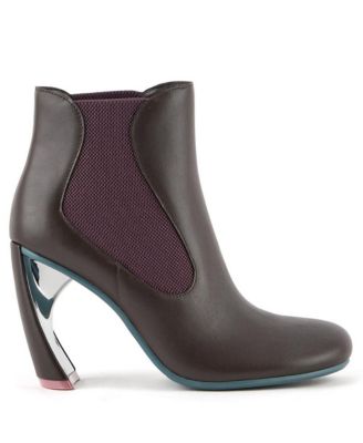 United Nude