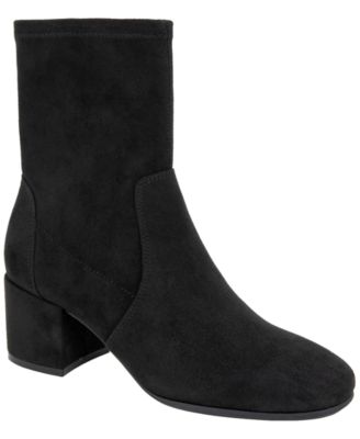 Kenneth Cole Reaction